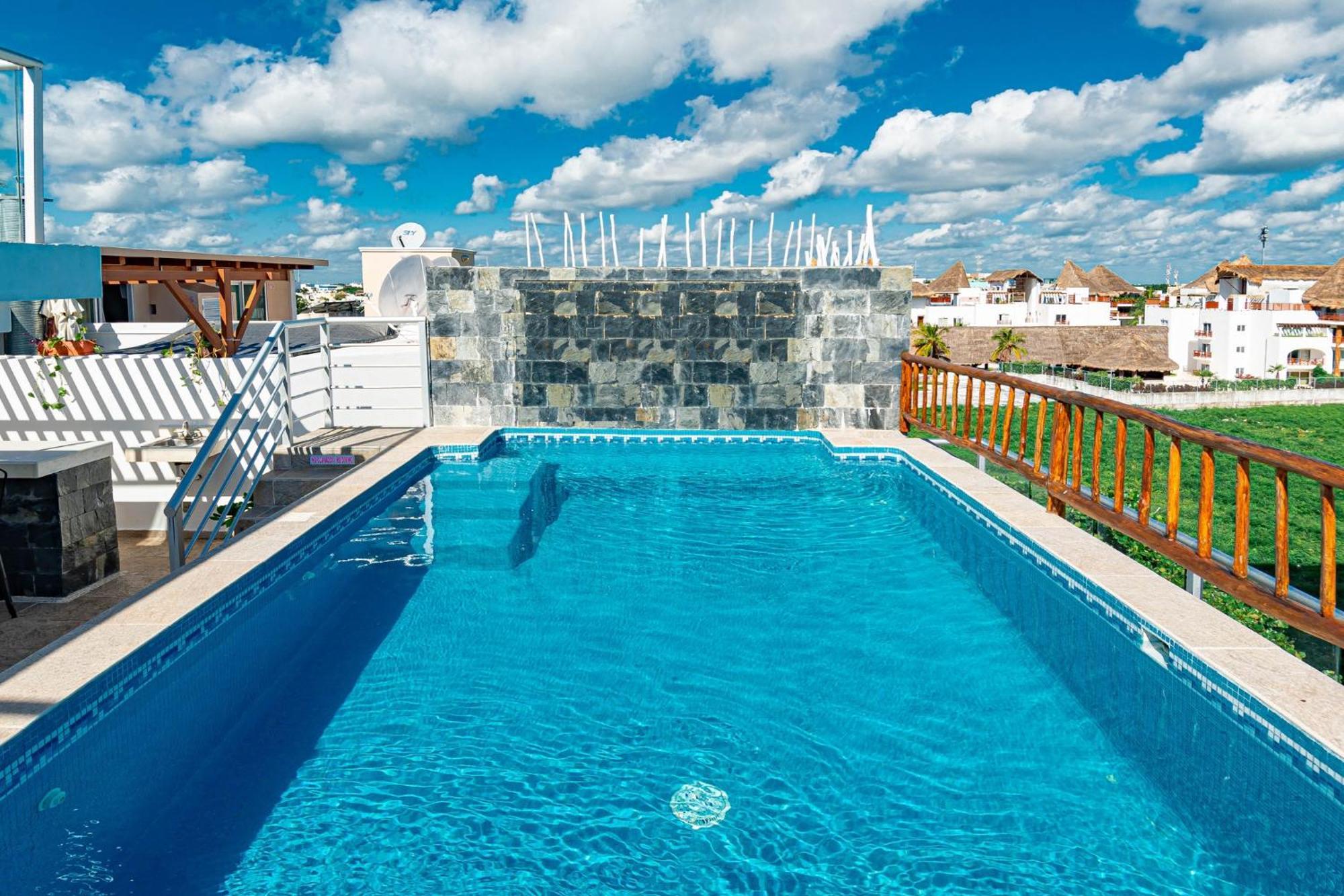 Chingon Anarchy Hotel & Roof Плайя-дель-Кармен Екстер'єр фото