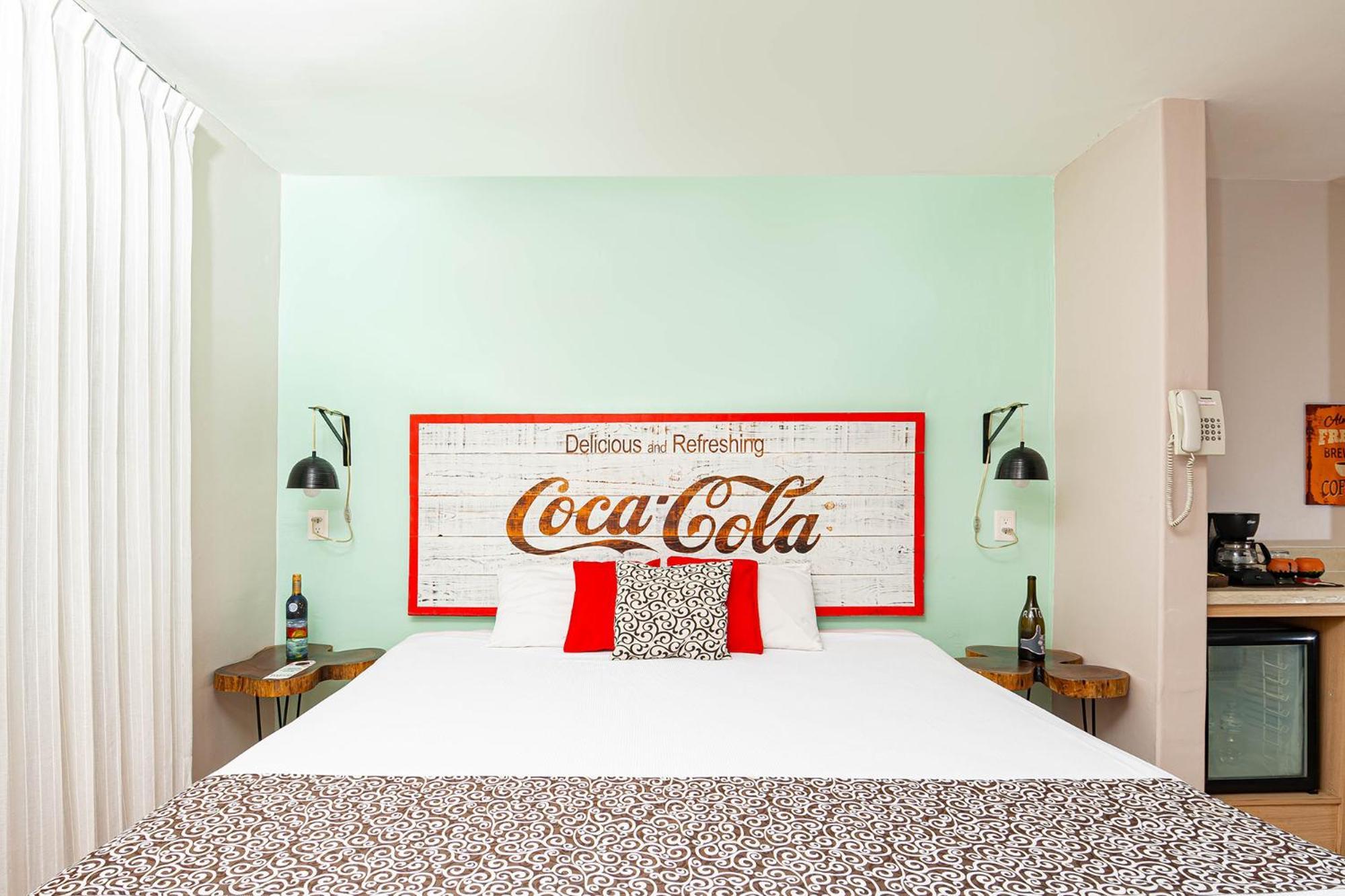 Chingon Anarchy Hotel & Roof Плайя-дель-Кармен Екстер'єр фото